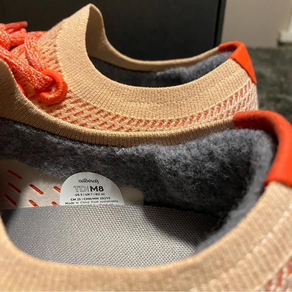 allbirds Tree Dasher in flame / light red. Men’s 8 or women’s 9 to 9.5 New main image 4